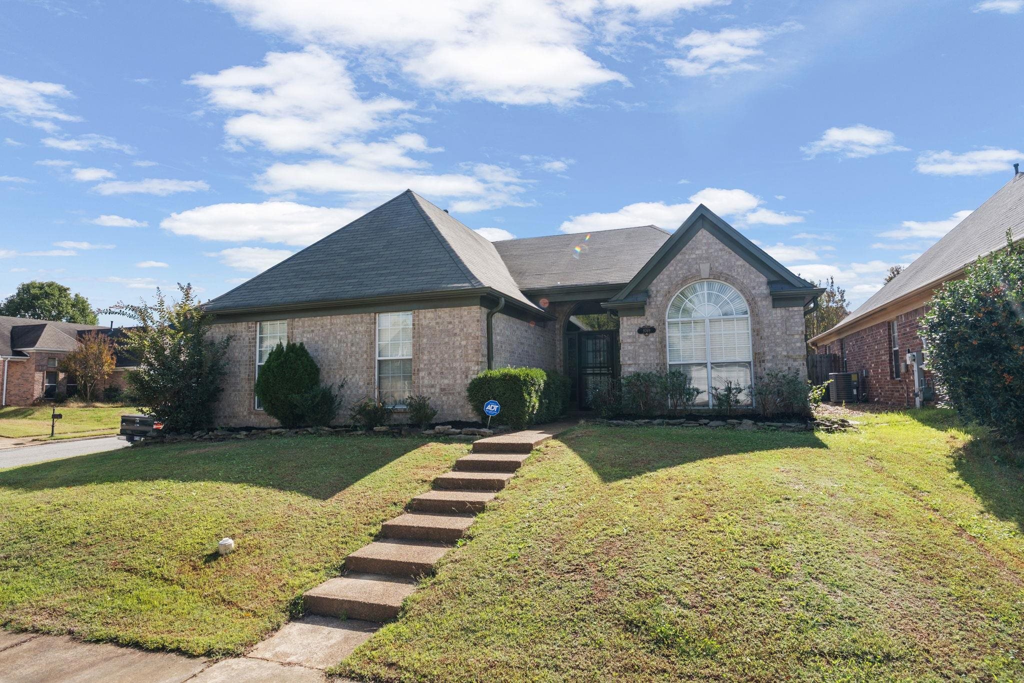 9769 MISTY PINE DR