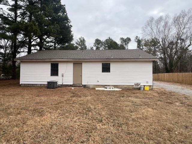 2541 RAY BLUFF RD