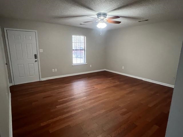 2541 RAY BLUFF RD