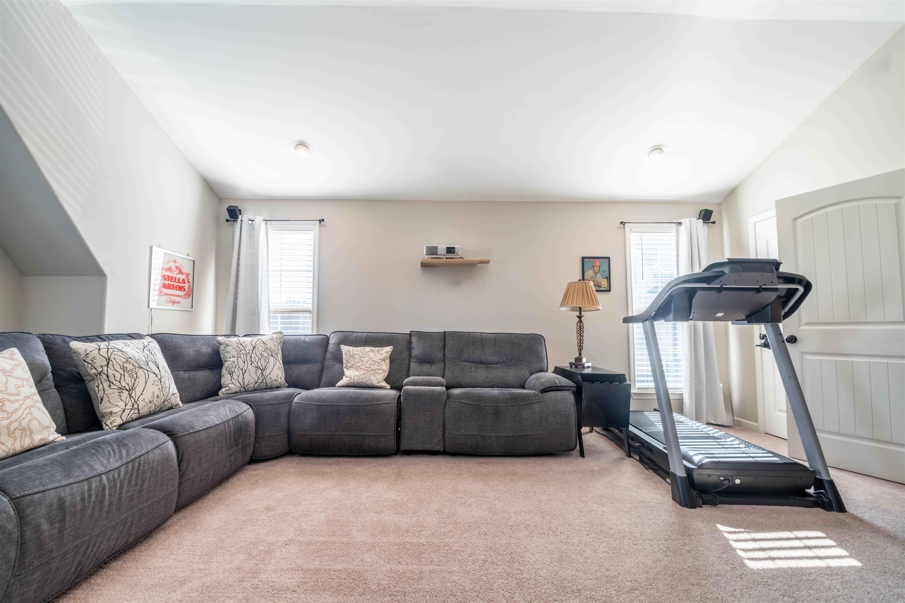 5565 HAYES CREST CIR W