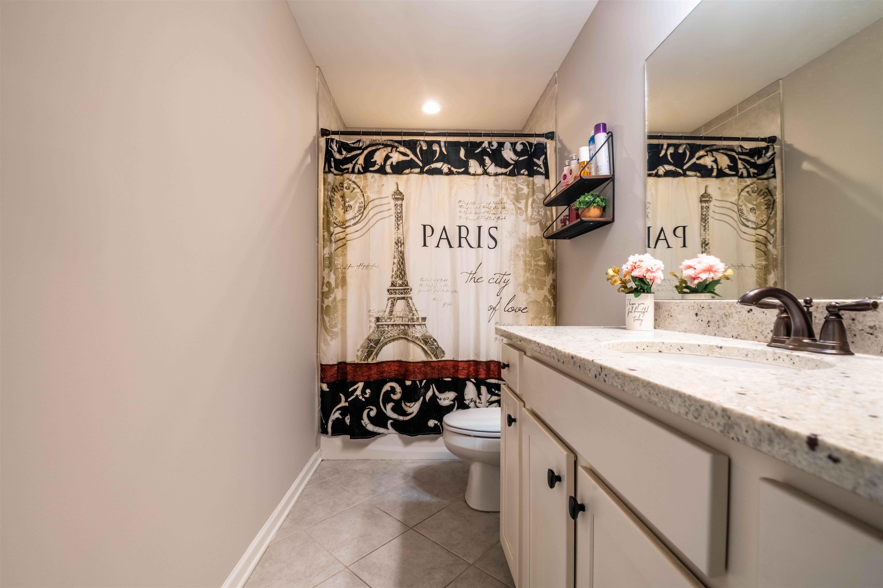 5565 HAYES CREST CIR W