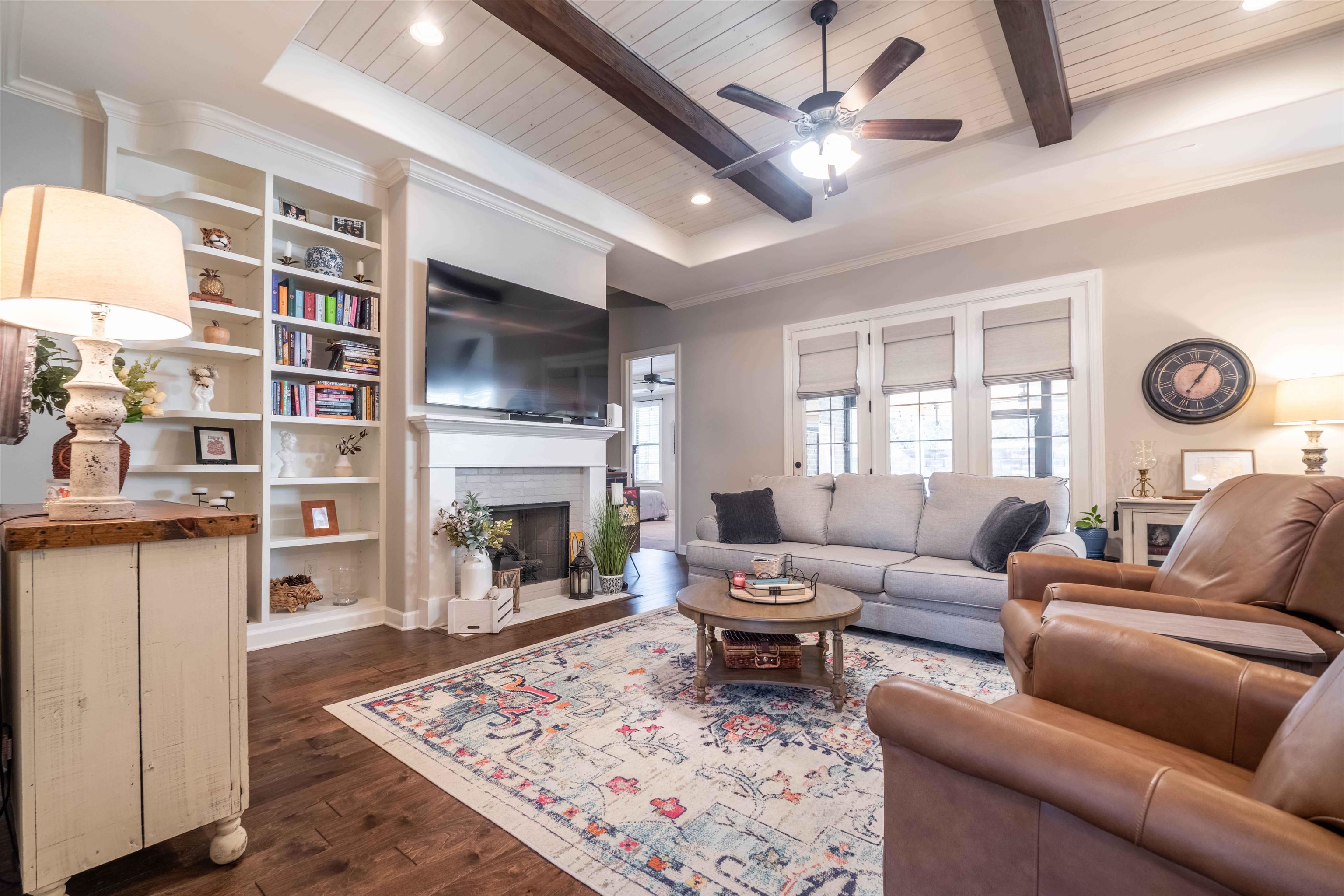 5565 HAYES CREST CIR W