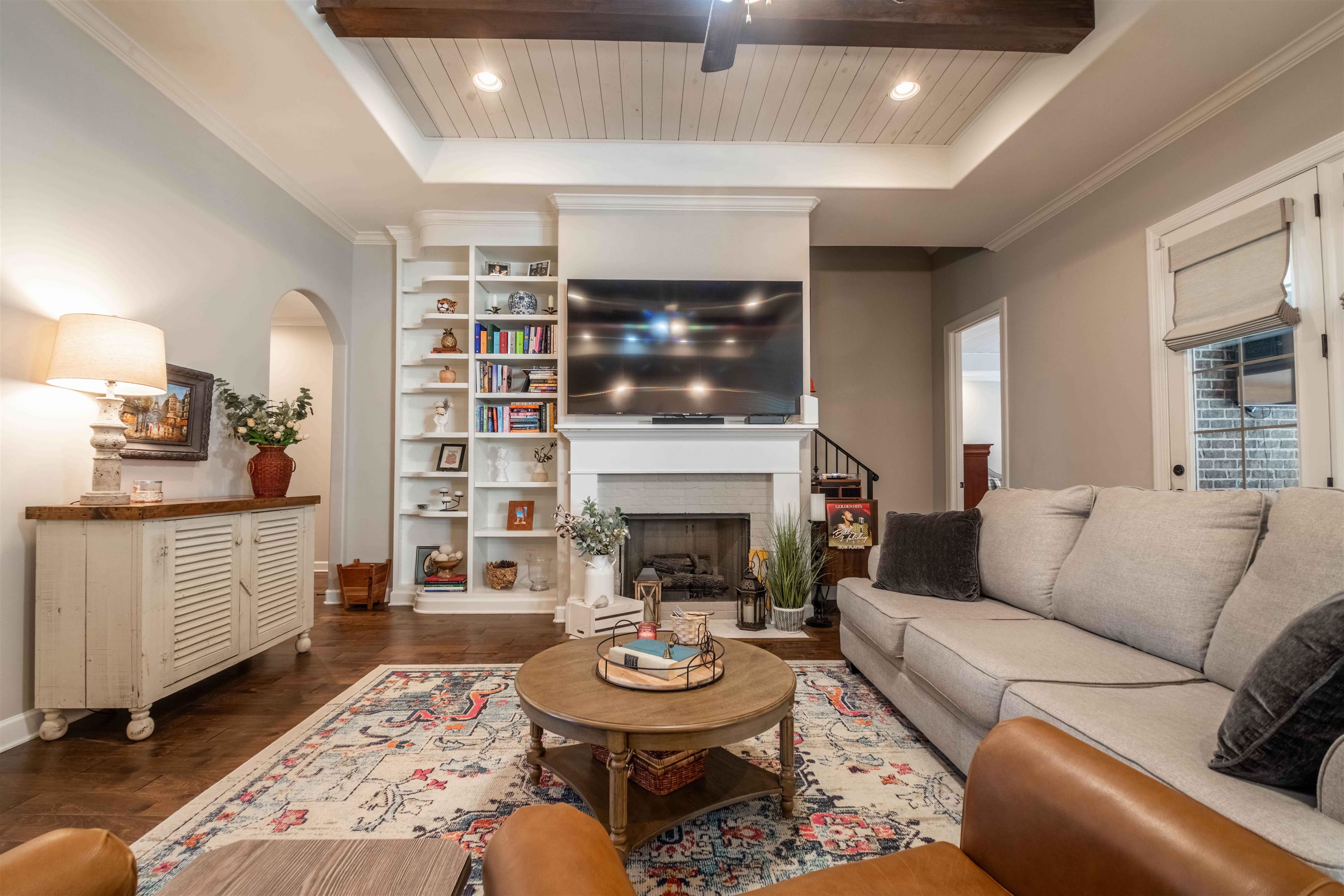 5565 HAYES CREST CIR W