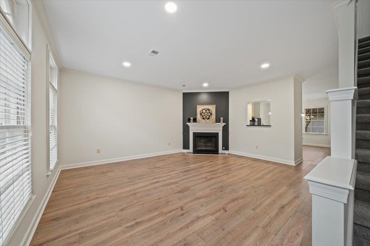 1633 KIMBROUGH RD Unit: 1633