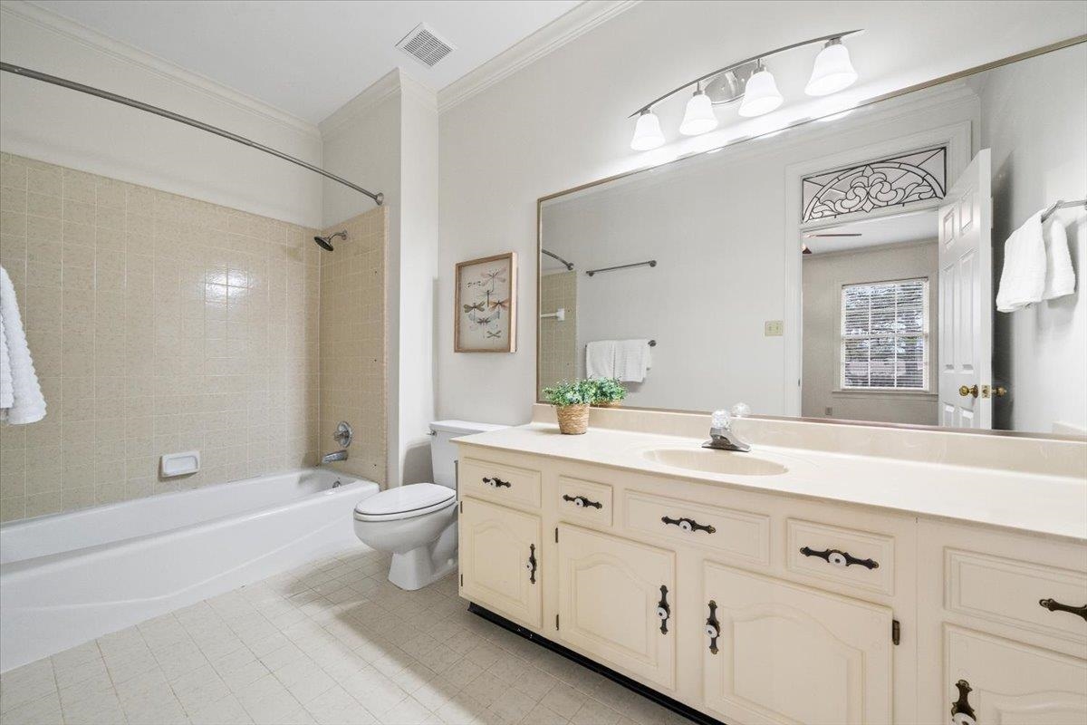1633 KIMBROUGH RD Unit: 1633