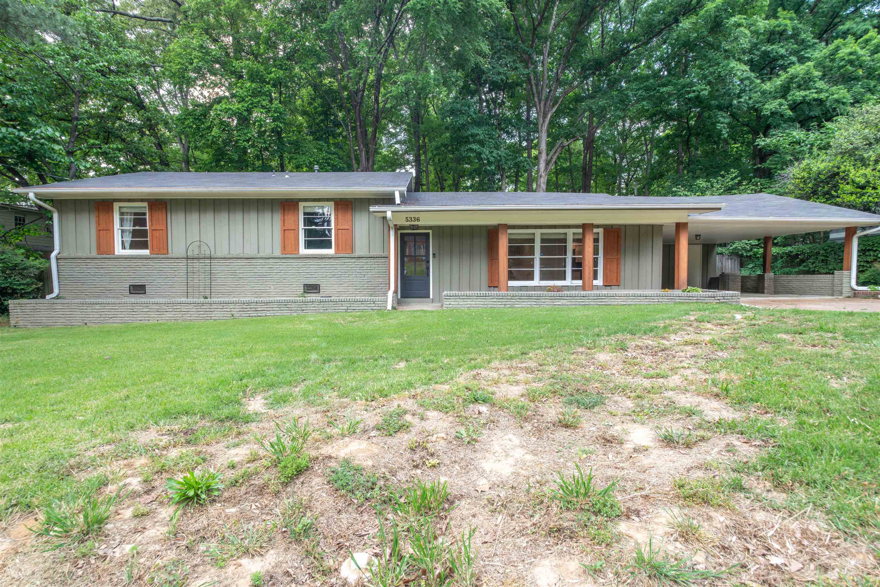 5336 ROLLING OAKS DR