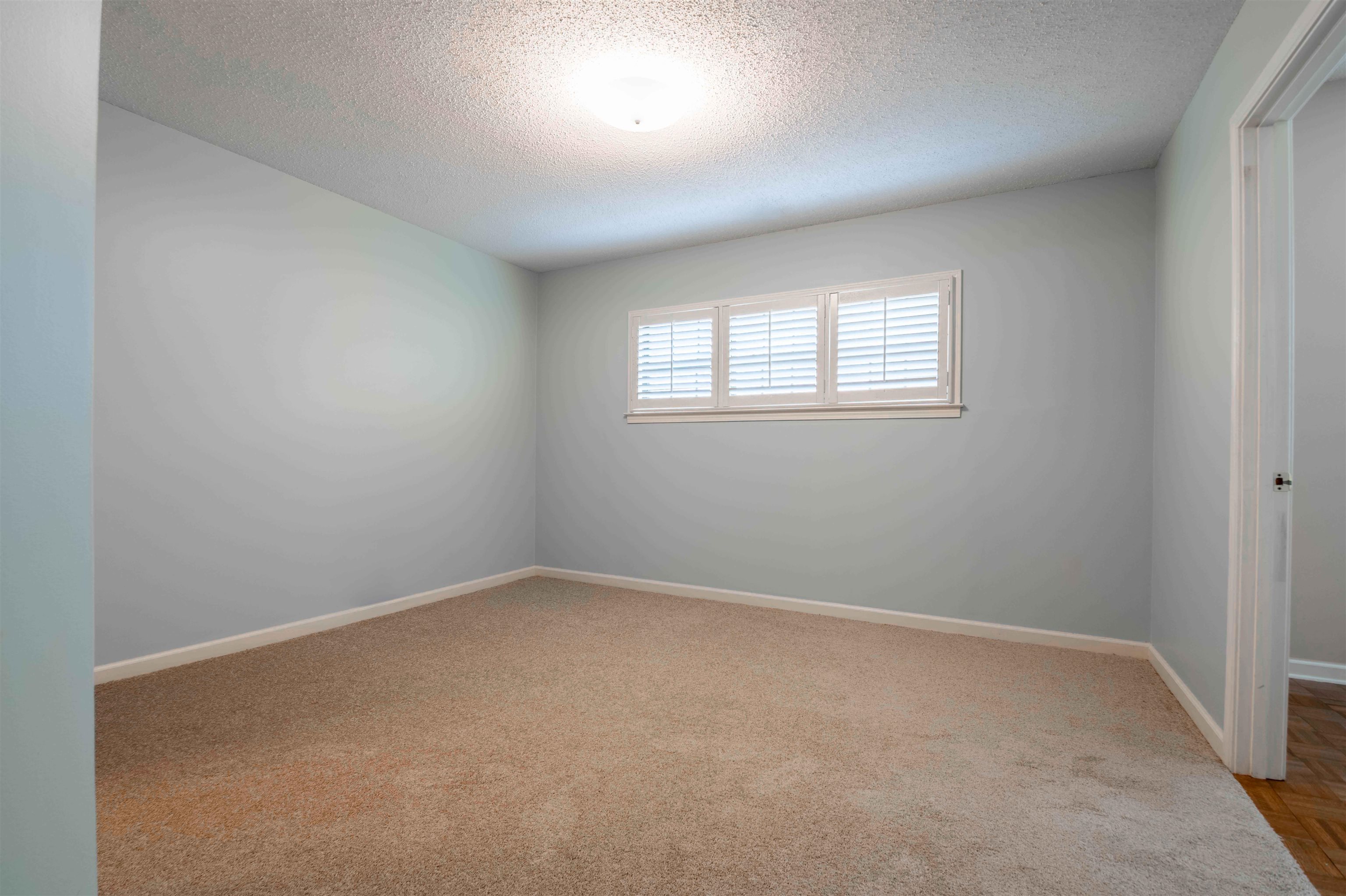 6680 PONDVIEW CV
