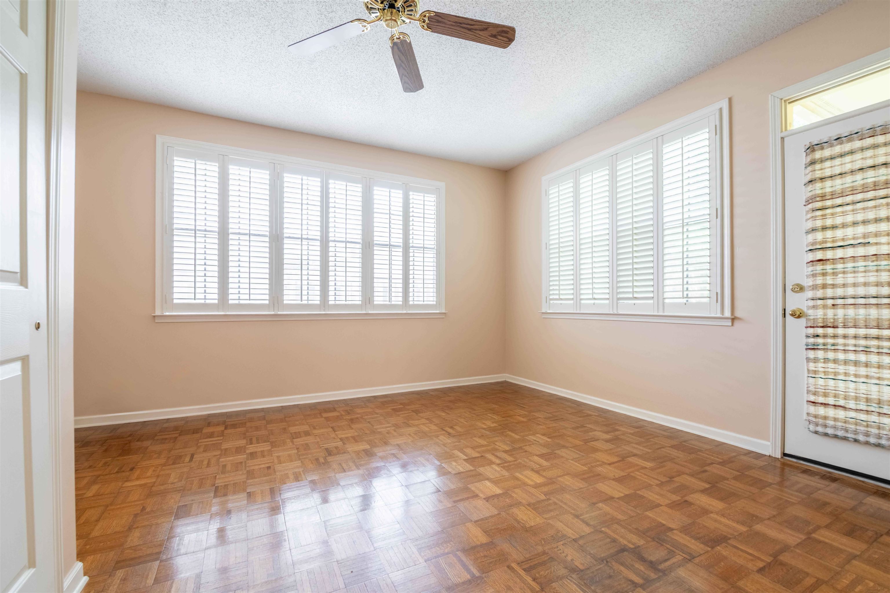 6680 PONDVIEW CV