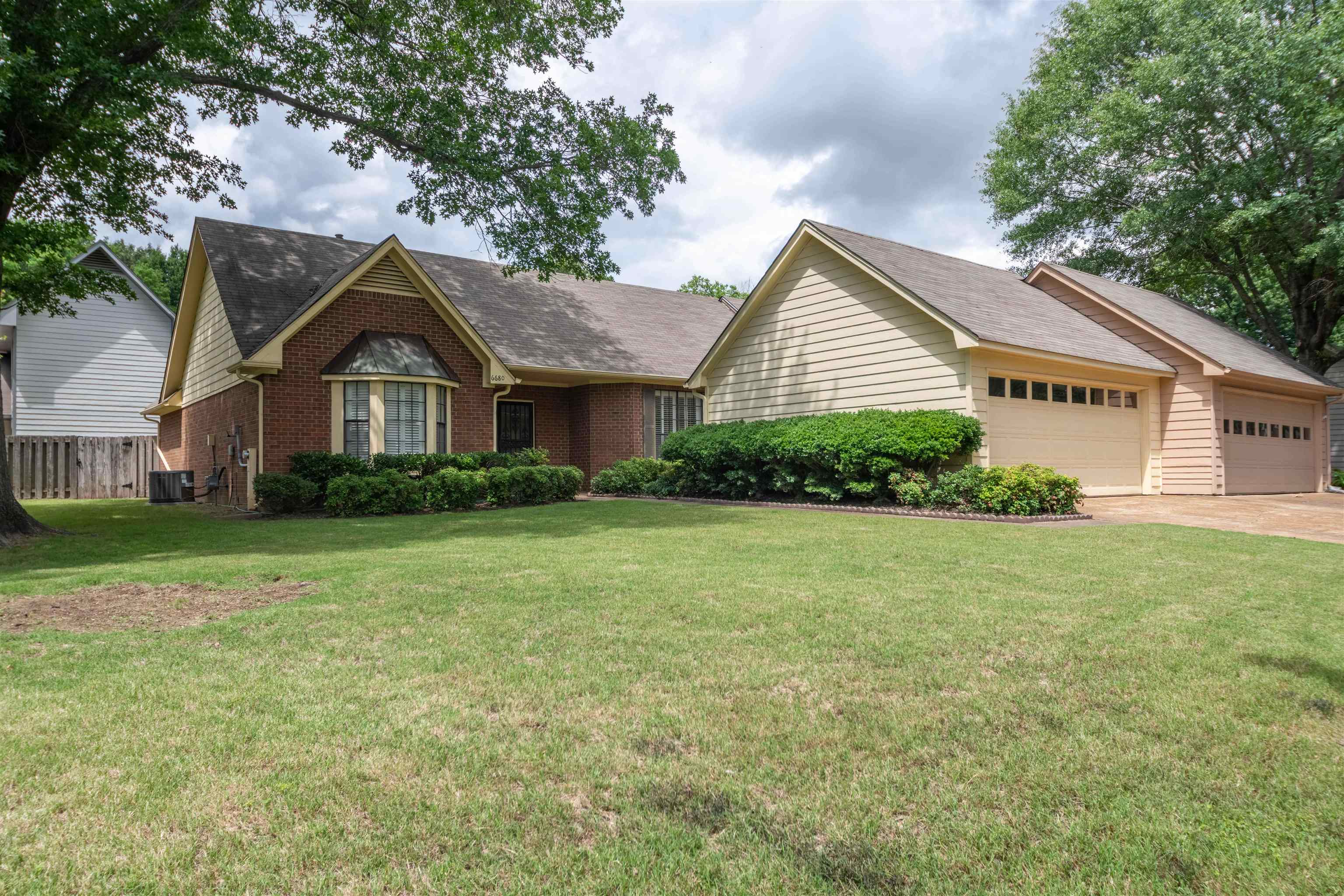6680 PONDVIEW CV