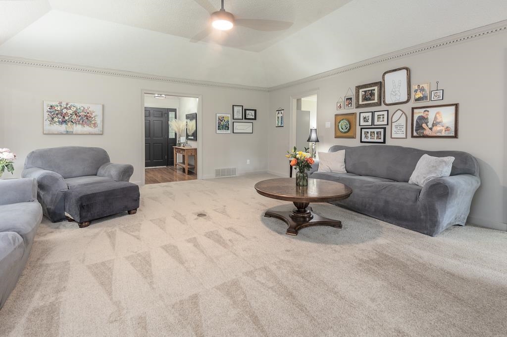 8911 WALNUT RIDGE LOOP