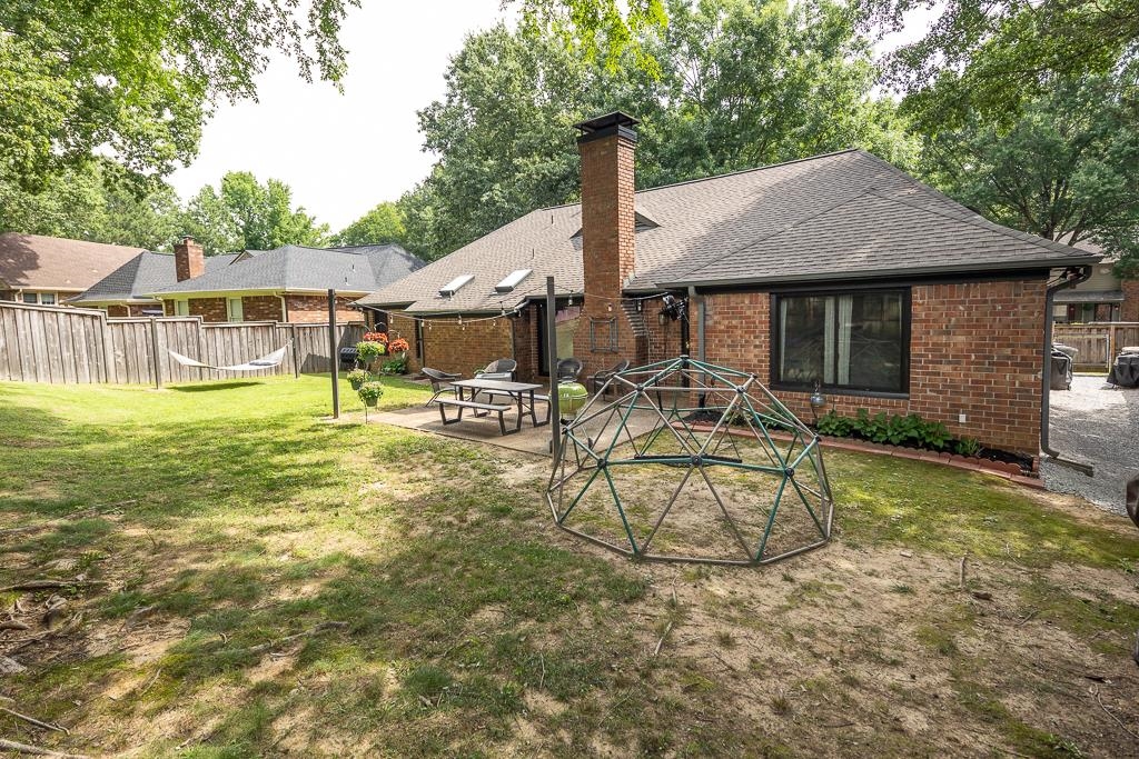 8911 WALNUT RIDGE LOOP