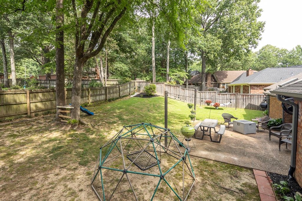 8911 WALNUT RIDGE LOOP