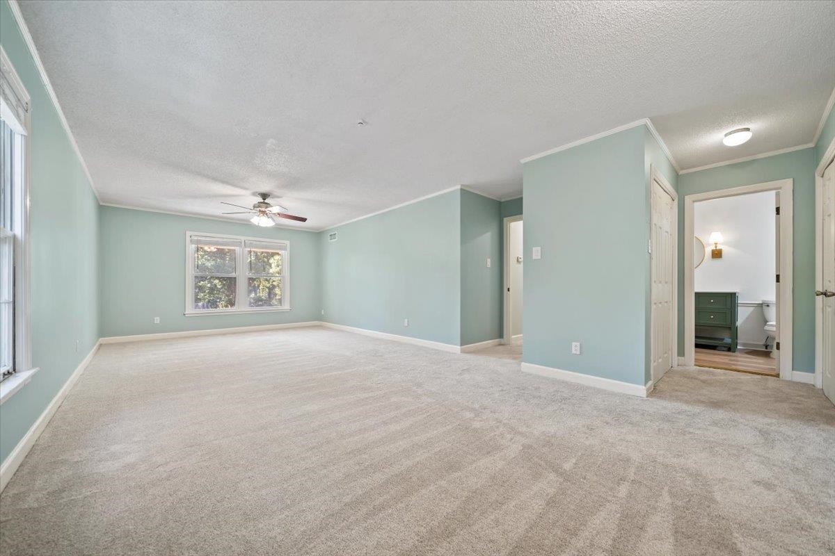 2399 DOGWOOD TRAIL DR