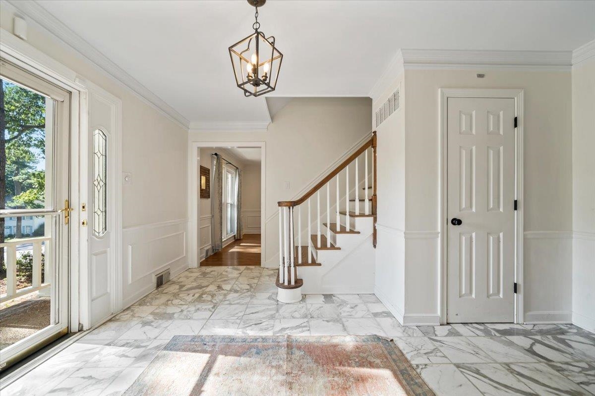 2399 DOGWOOD TRAIL DR