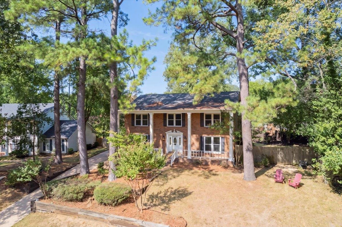 2399 DOGWOOD TRAIL DR