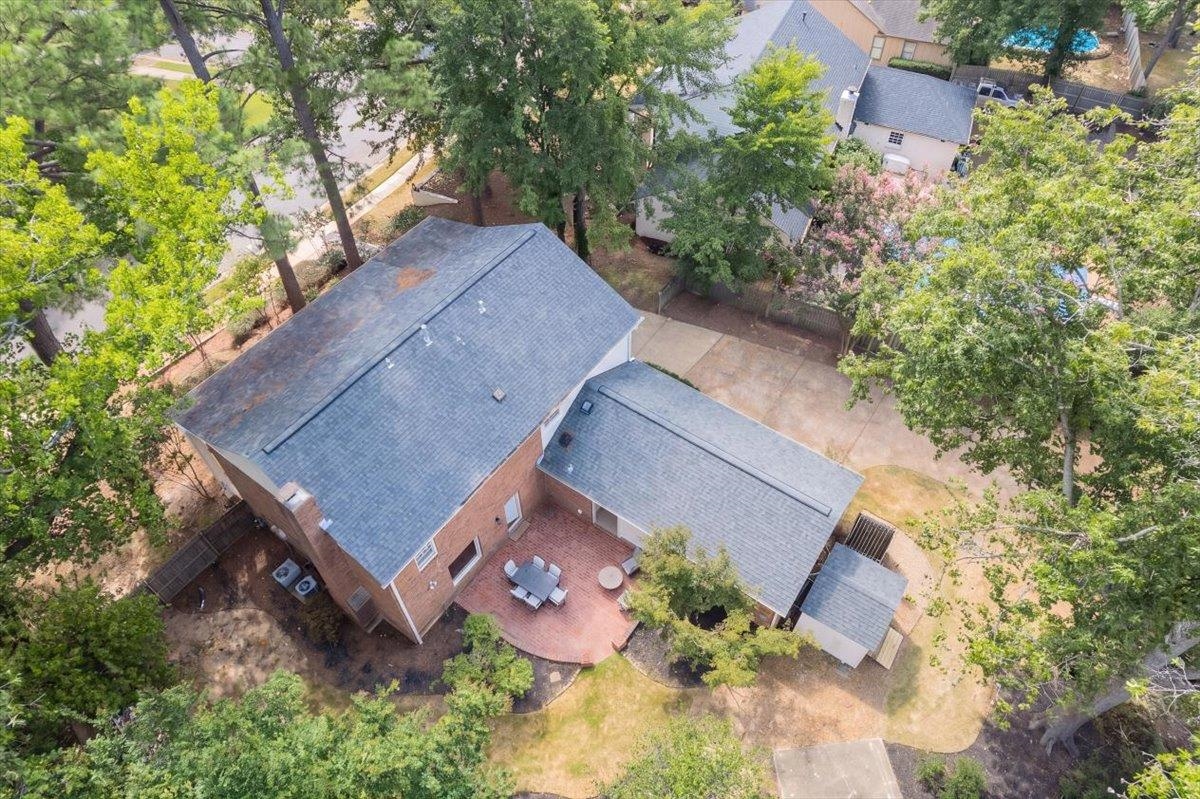 2399 DOGWOOD TRAIL DR