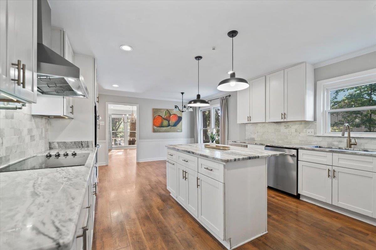 2399 DOGWOOD TRAIL DR
