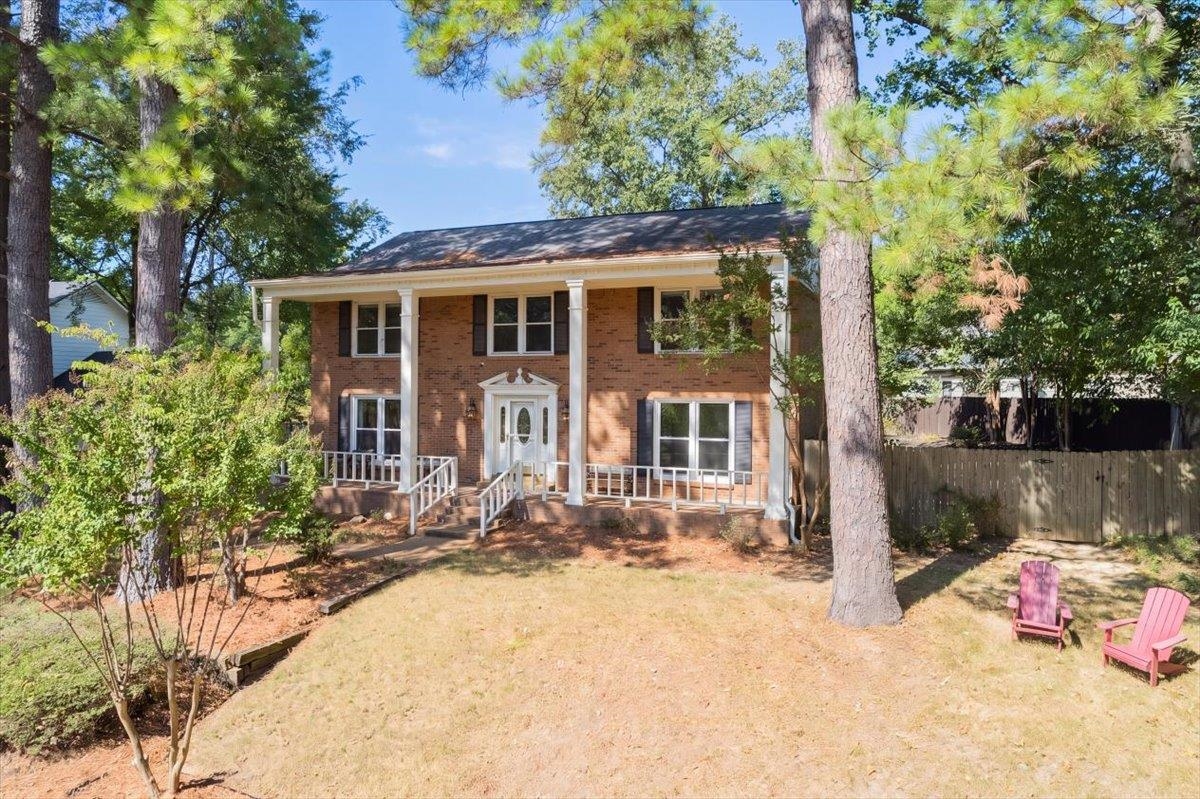 2399 DOGWOOD TRAIL DR