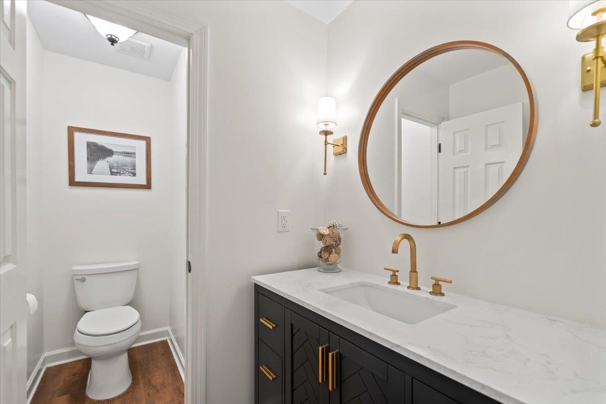 2399 DOGWOOD TRAIL DR