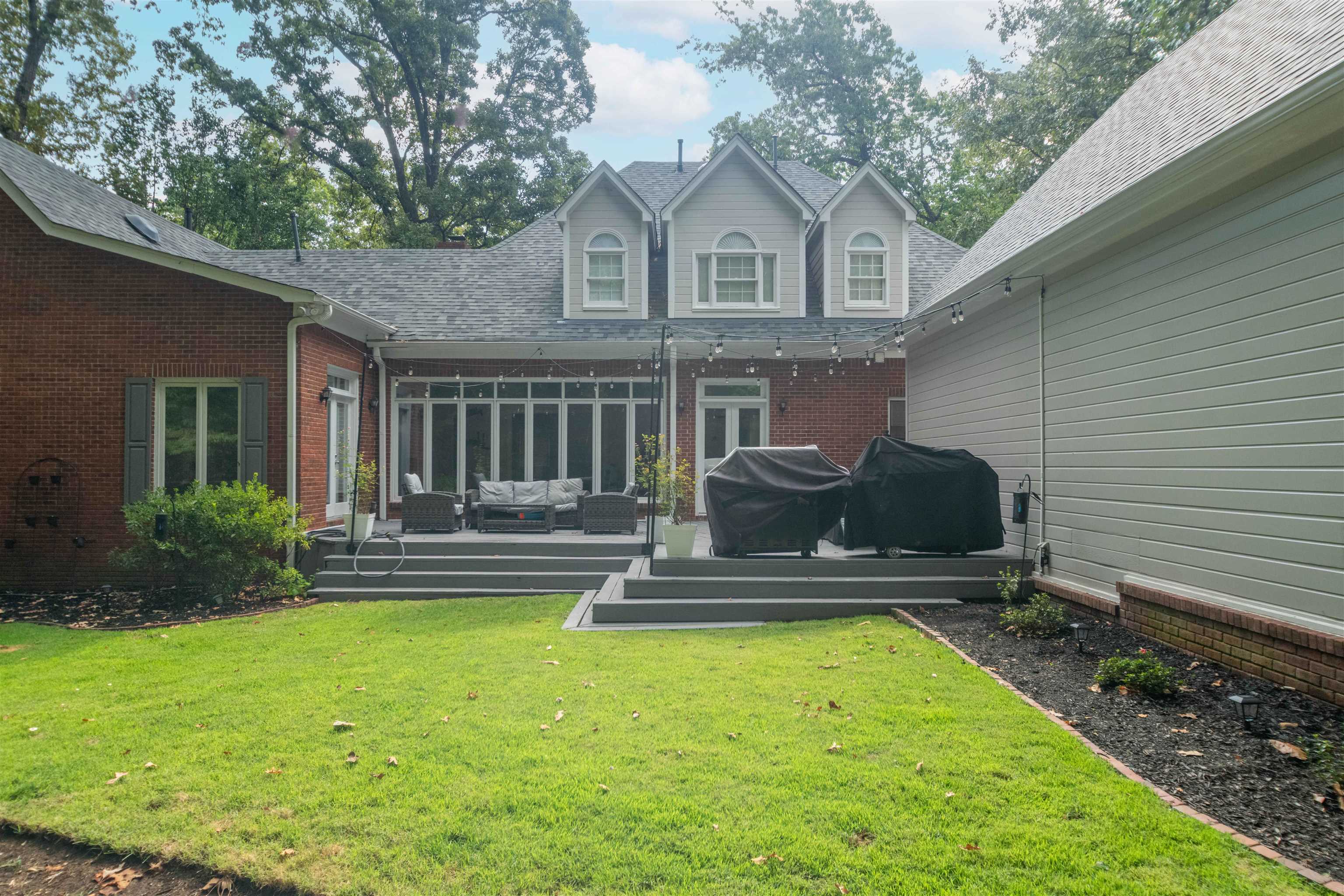 7816 WOOD GLEN CV