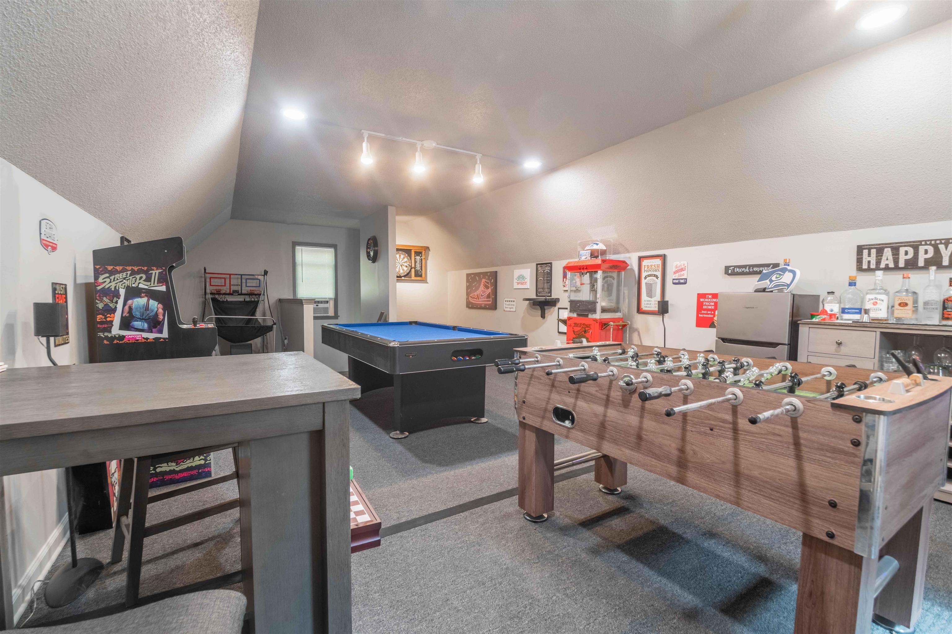 7816 WOOD GLEN CV