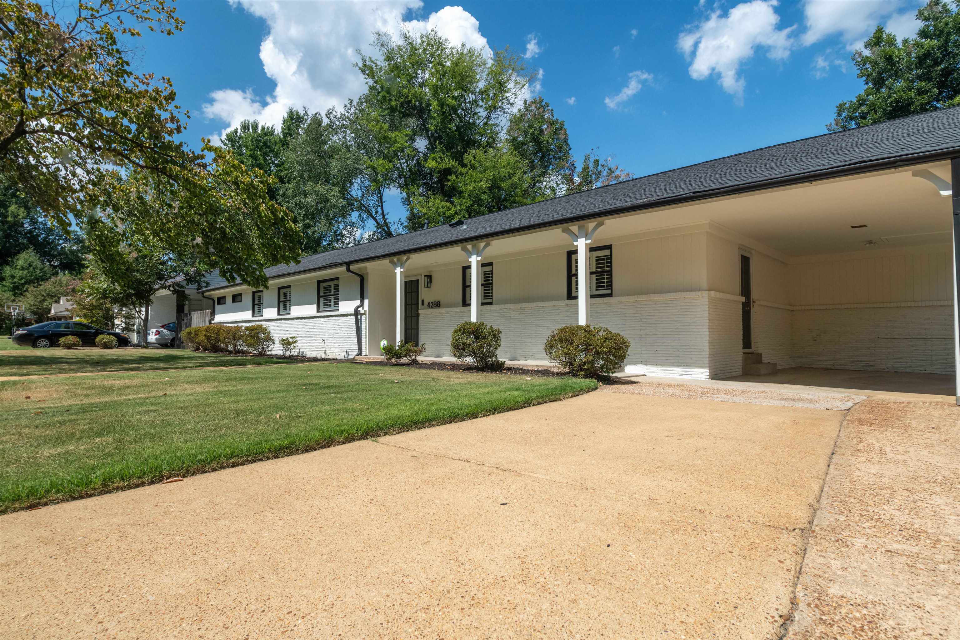 4288 CHARLESWOOD AVE