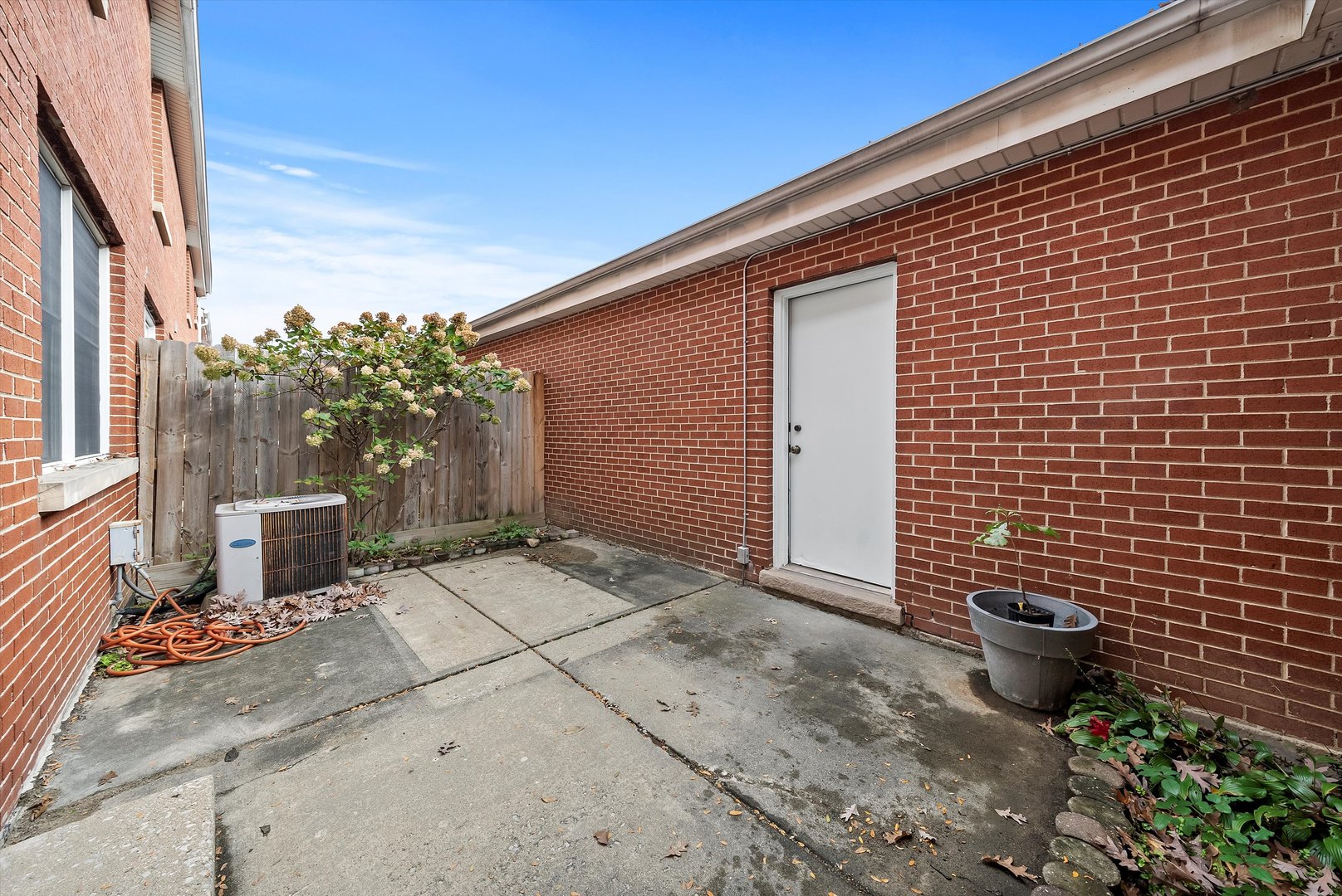 10232 S Prospect Avenue Unit: G