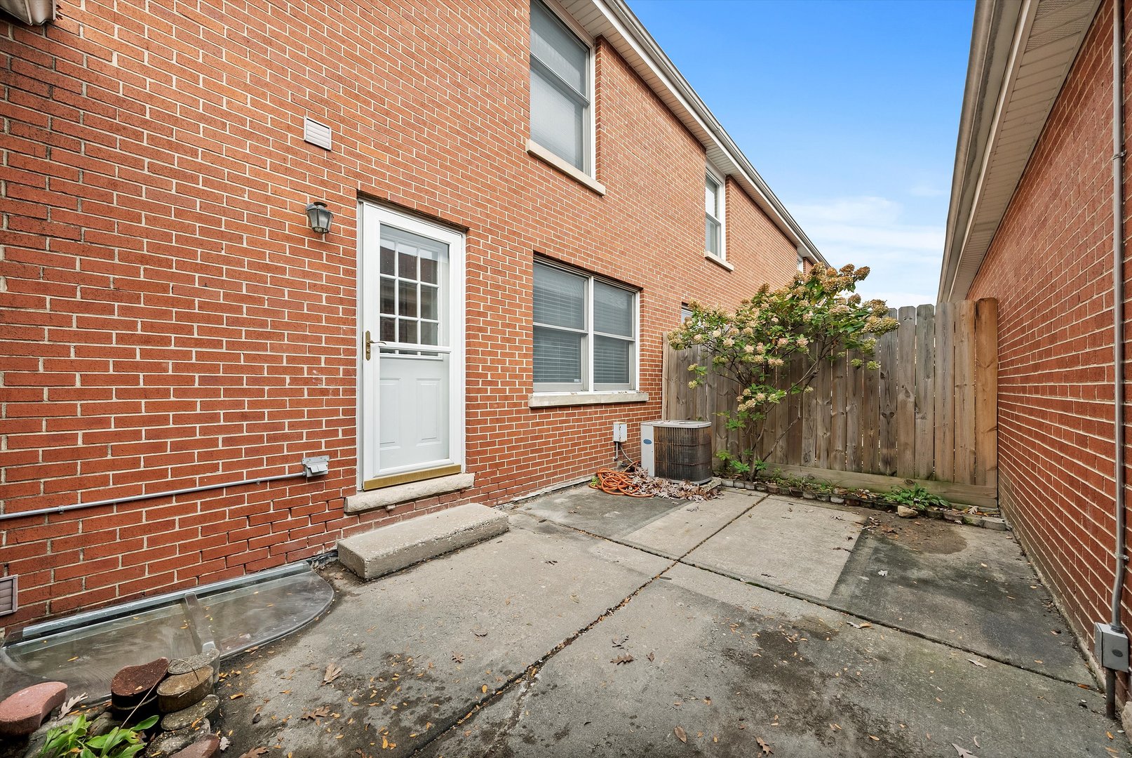 10232 S Prospect Avenue Unit: G