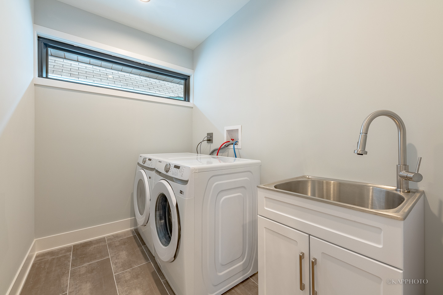 4200 N Monticello Avenue