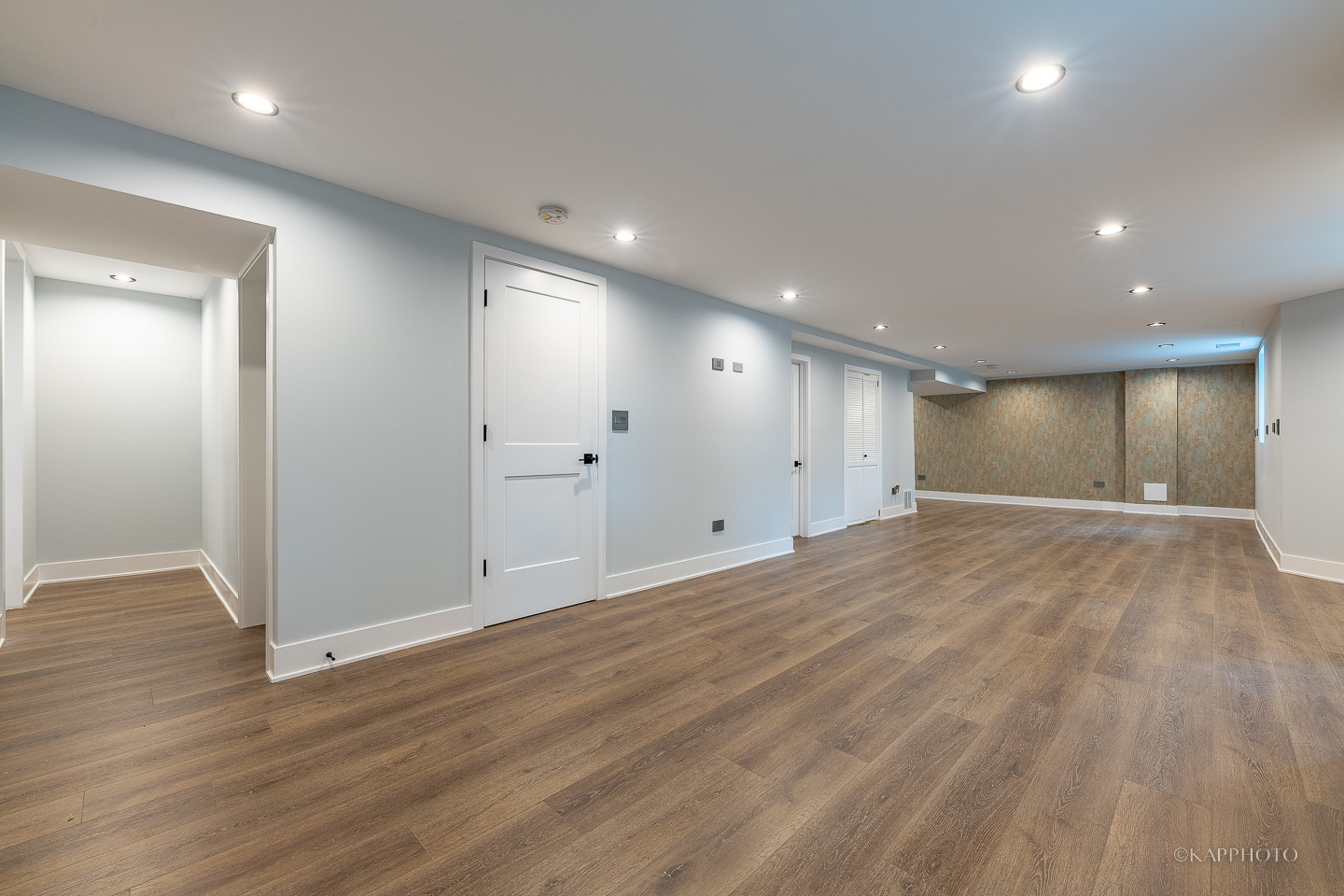 4200 N Monticello Avenue