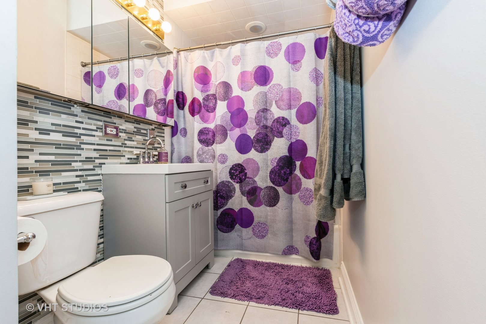 6305 N Glenwood Avenue Unit: 1