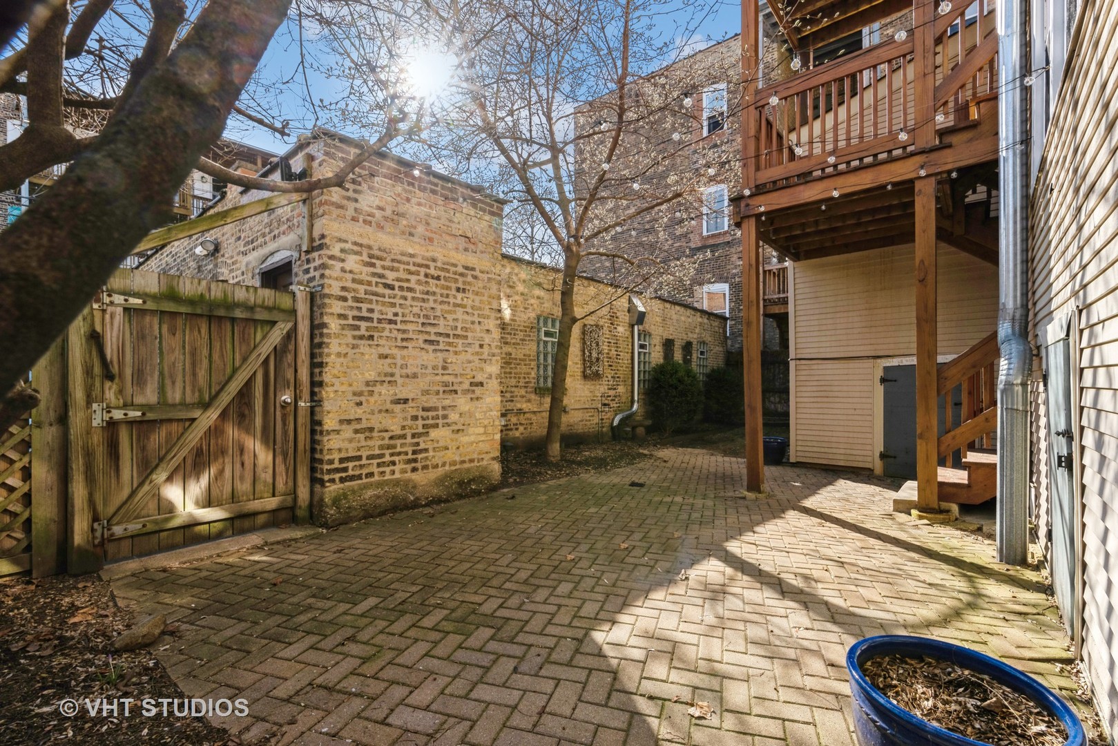 6305 N Glenwood Avenue Unit: 1