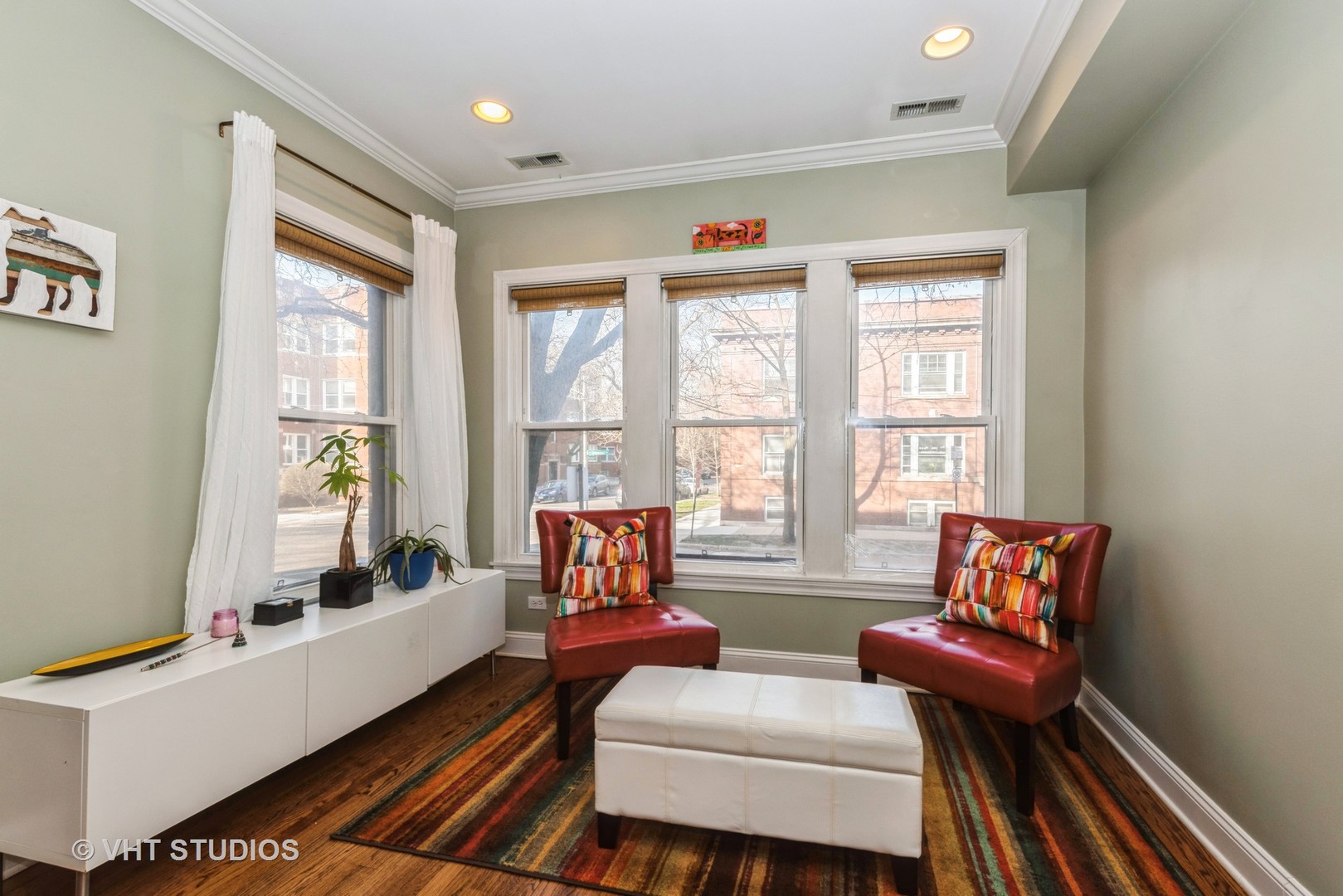 6305 N Glenwood Avenue Unit: 1