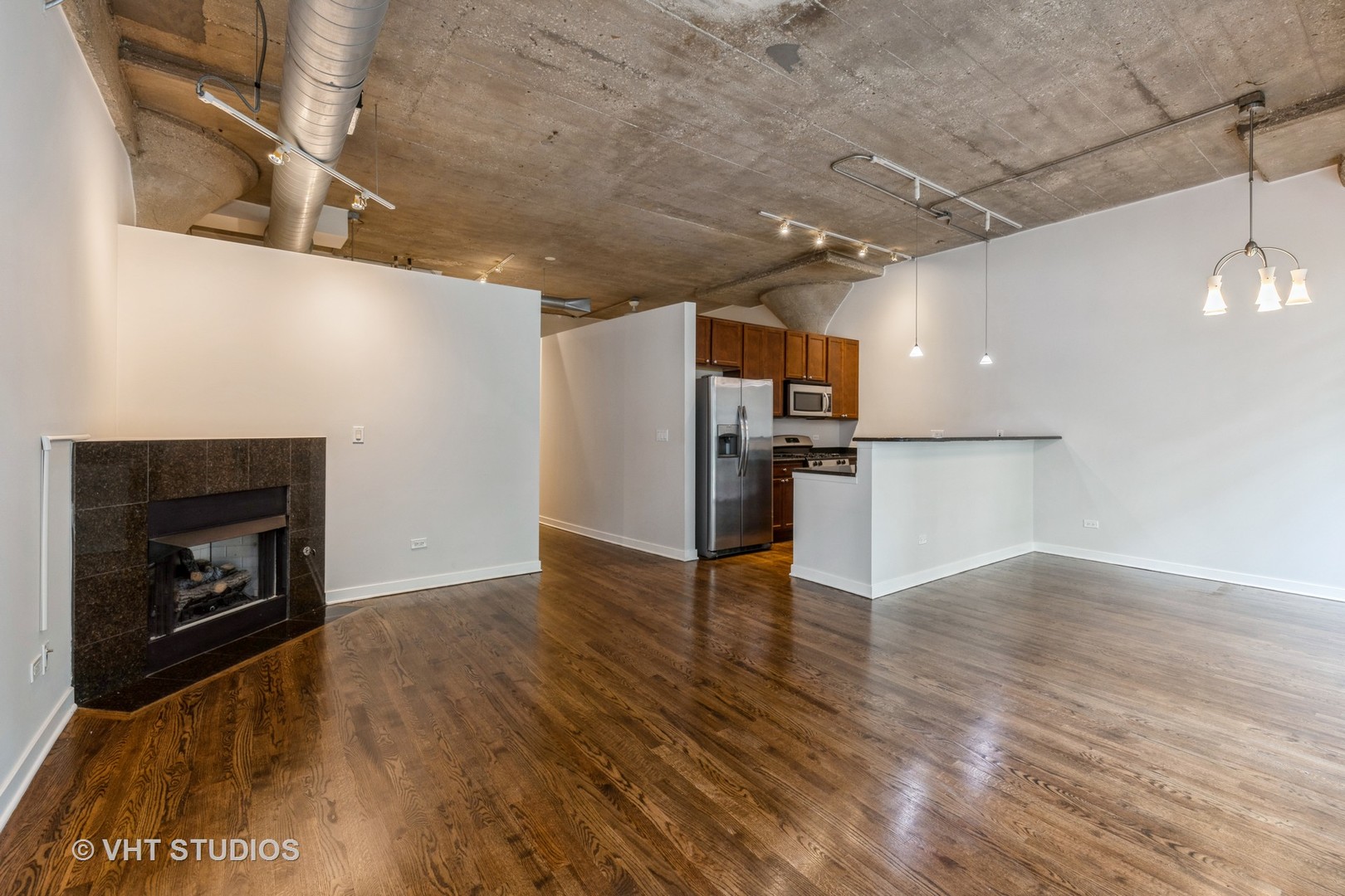 1110 W 15th Street Unit: 111