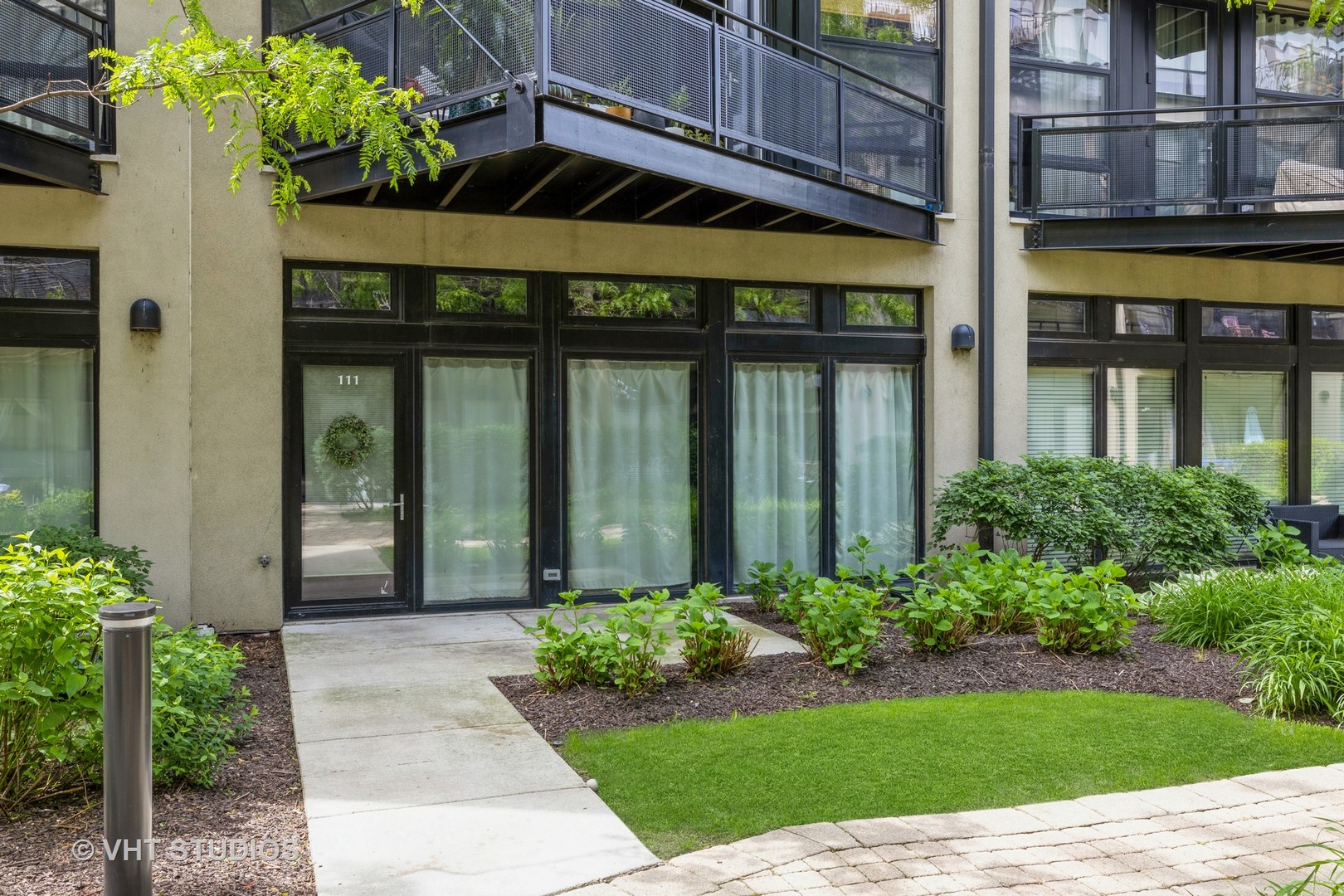 1110 W 15th Street Unit: 111