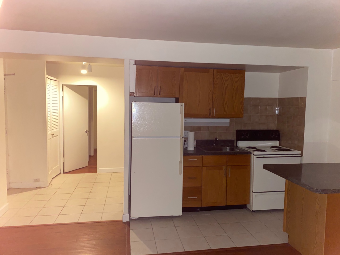 4980 N Marine Drive Unit: 135