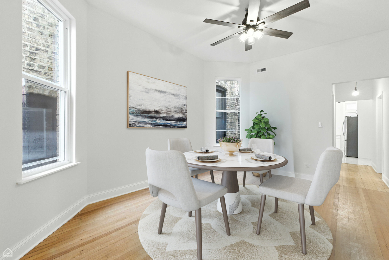 909 W Addison Street Unit: 1