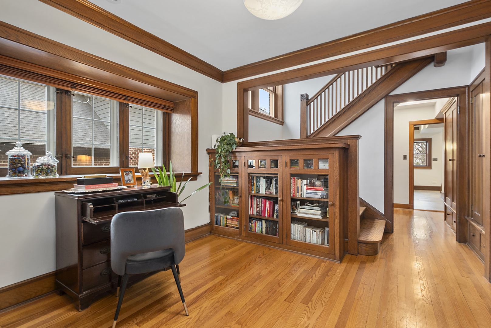 2138 W 109th Street
