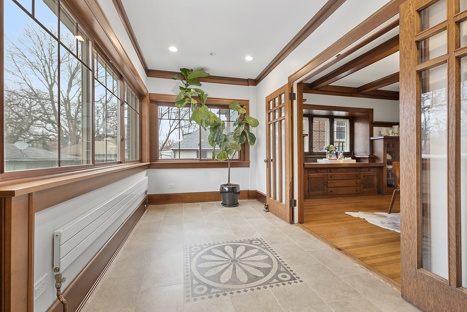 2138 W 109th Street