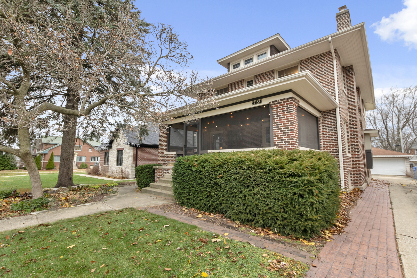 2138 W 109th Street