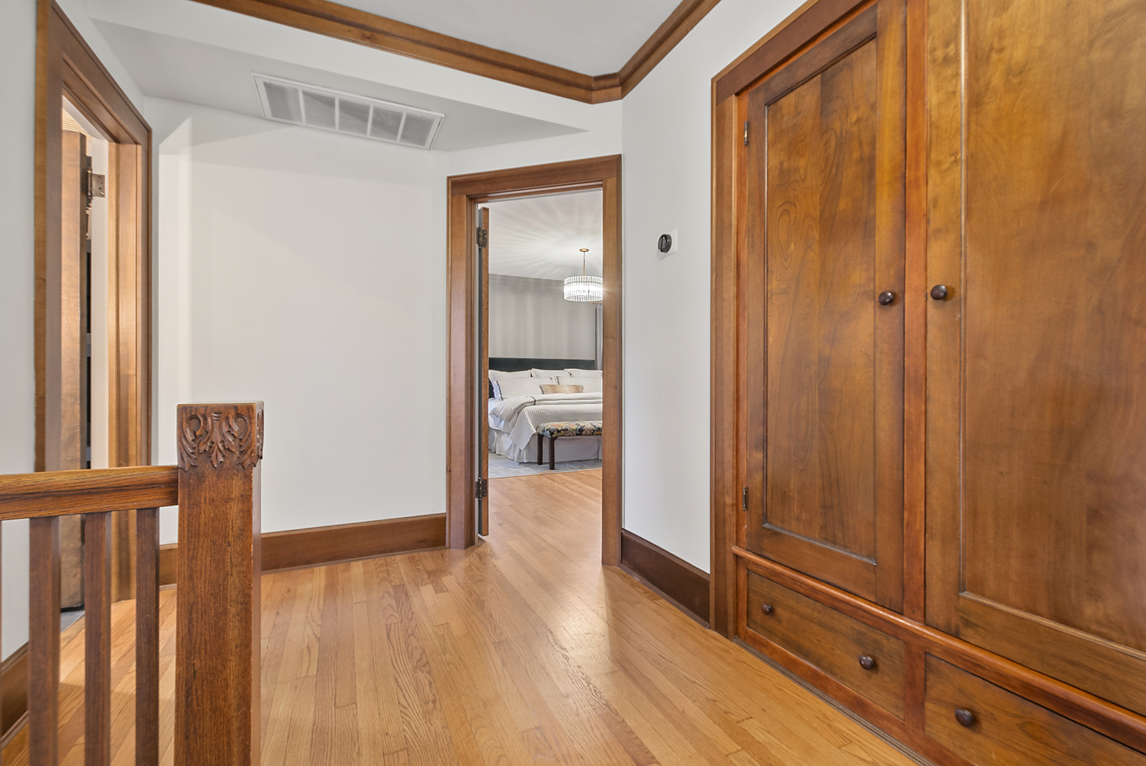 2138 W 109th Street