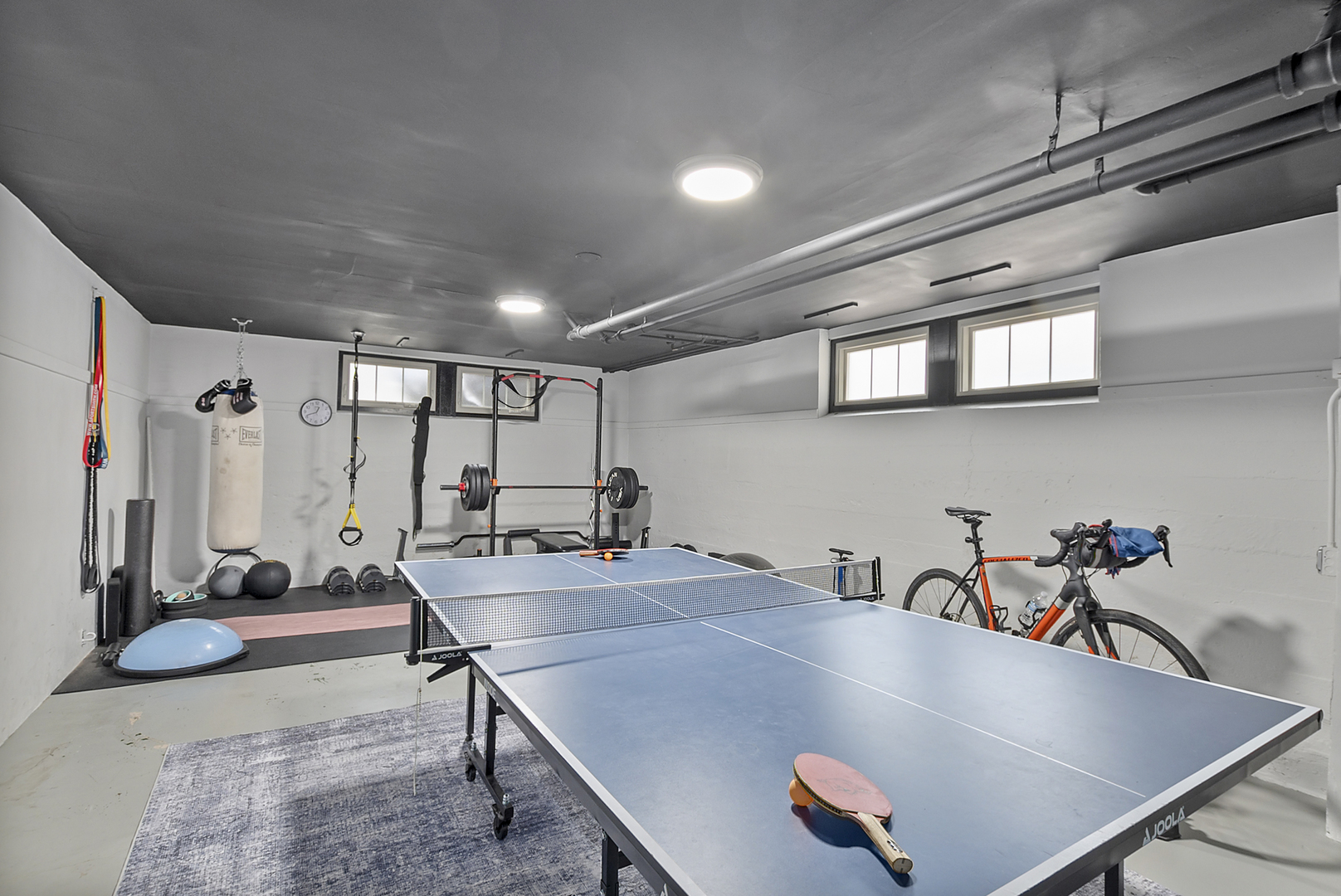 2138 W 109th Street
