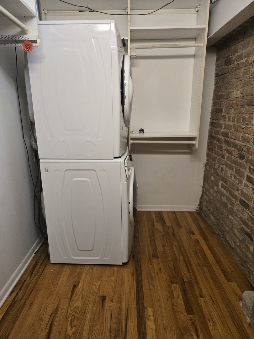 515 N Noble Street Unit: 115