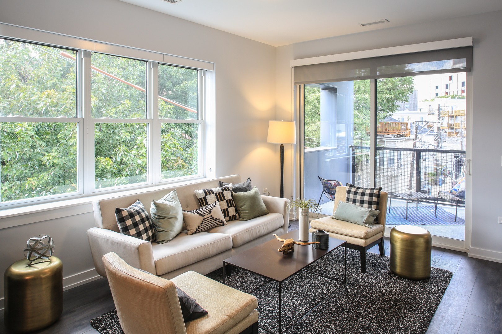 909 W Montana Street Unit: 403
