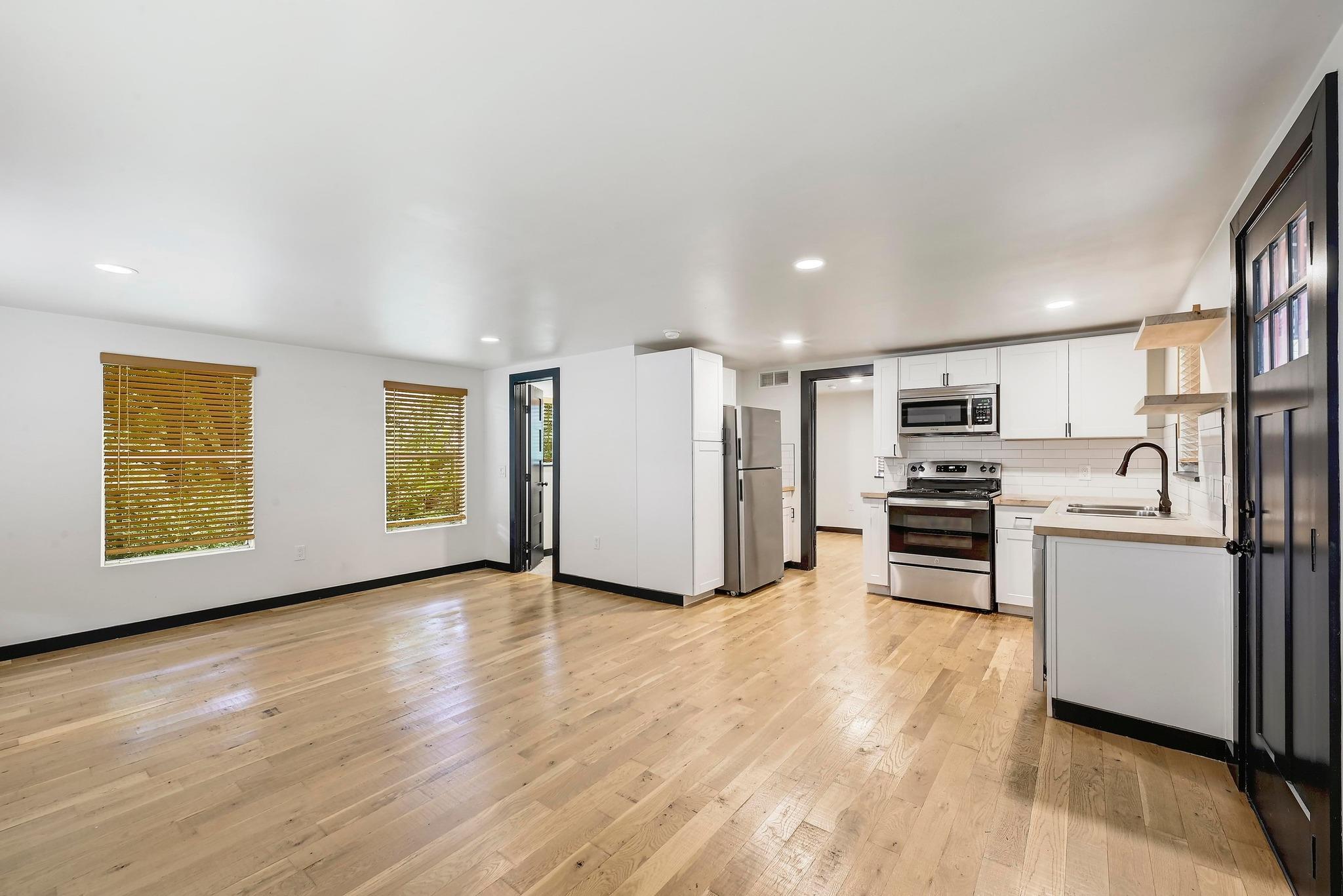 1711 Brentwood ST # B