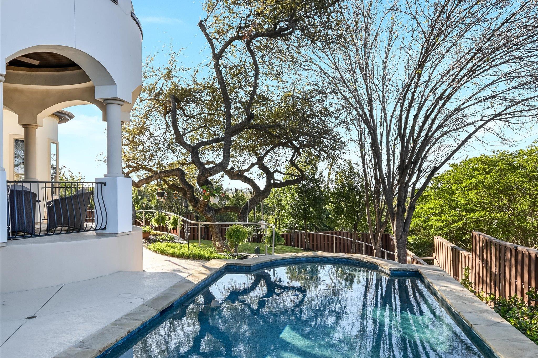 1106 Sledge DR