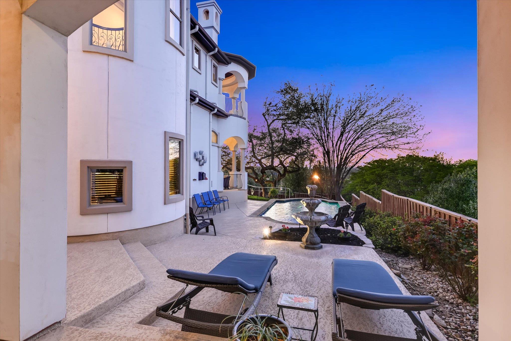 1106 Sledge DR