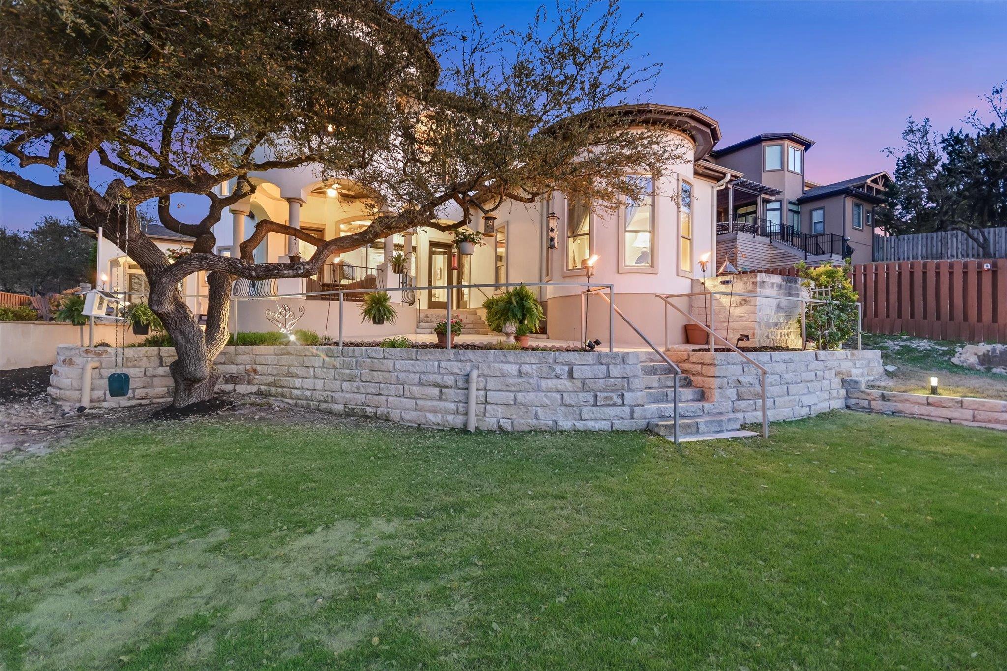 1106 Sledge DR