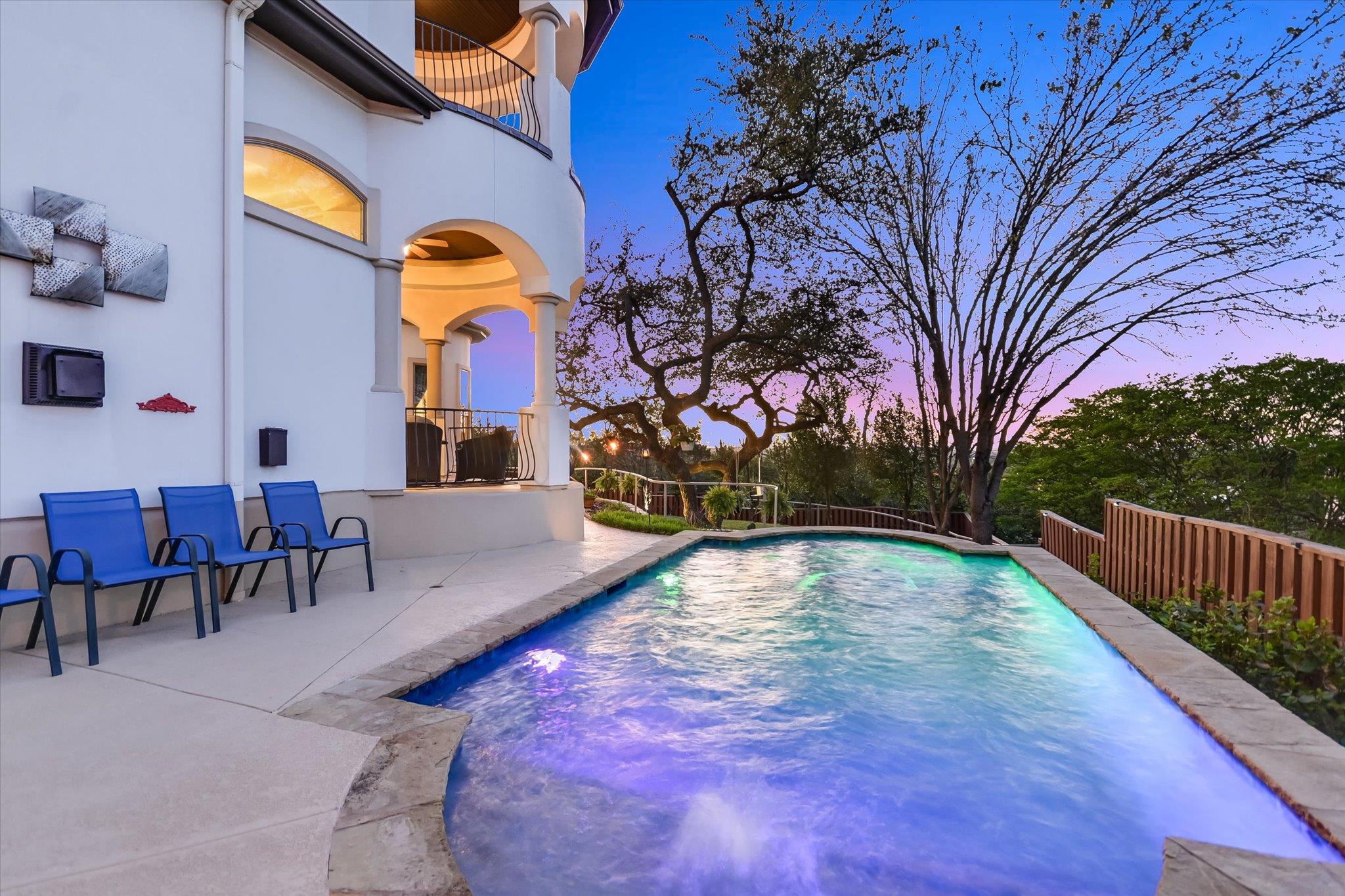 1106 Sledge DR