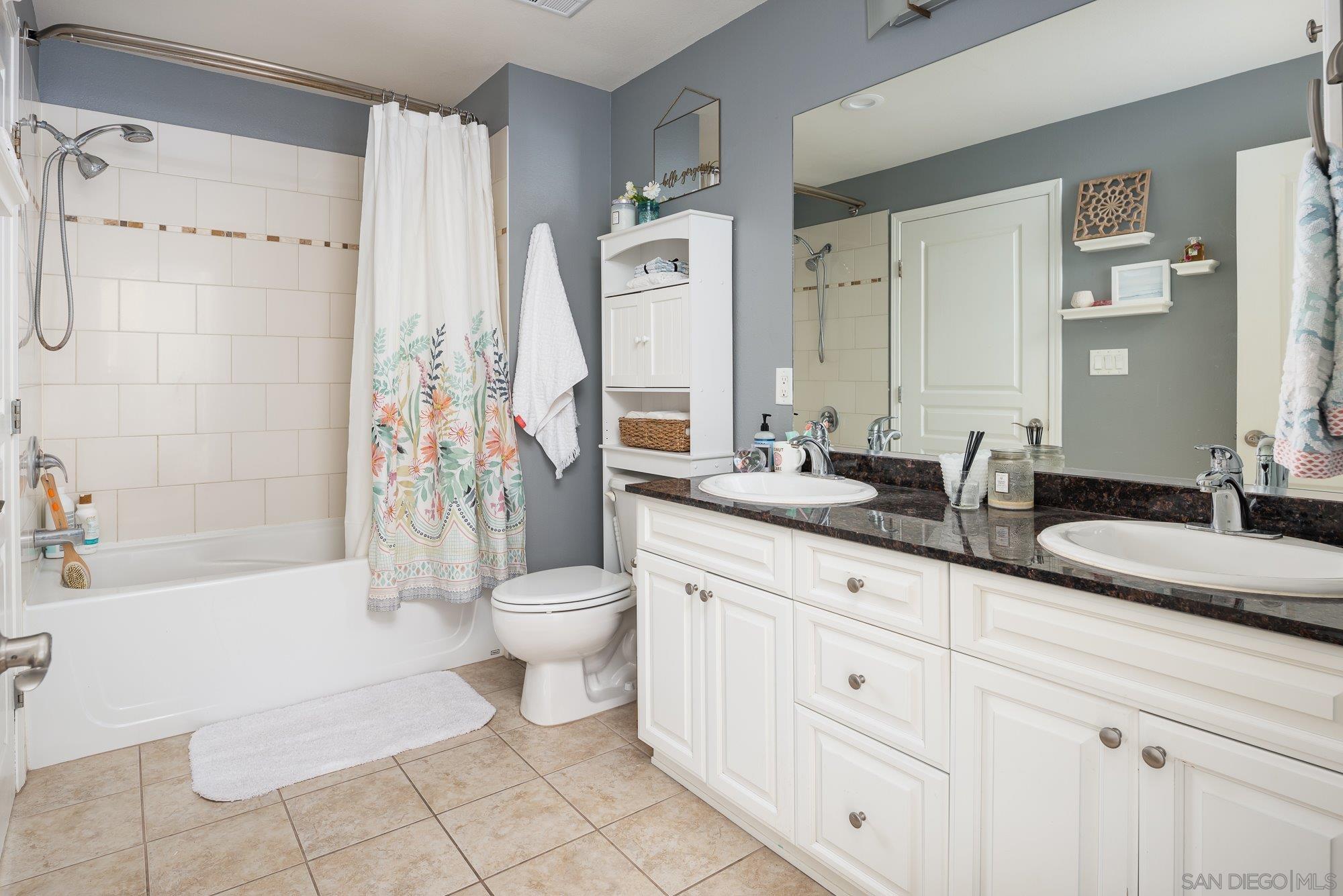 1580 Union St Unit: 703